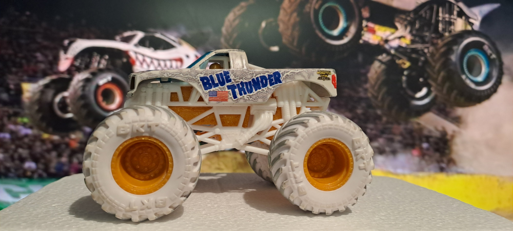 Collectibles (Hotwheels, Mini figures) image indicator(7)