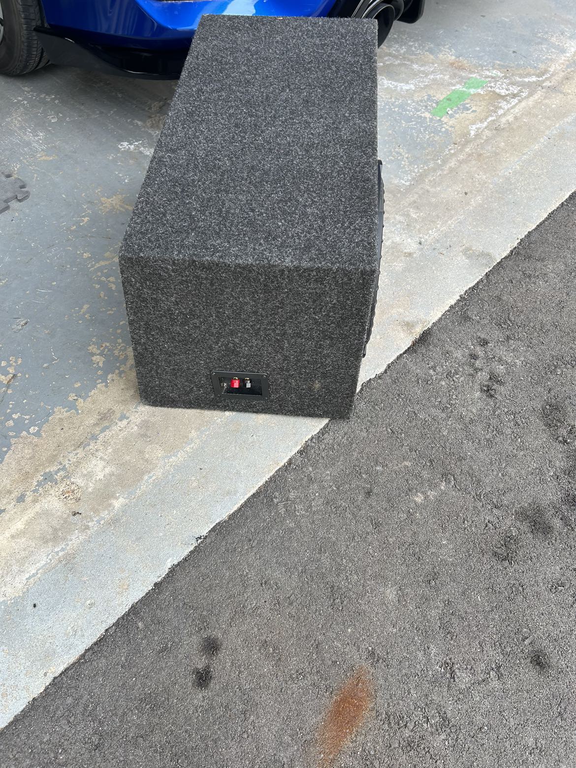 12 inch kicker sub box - photo 2