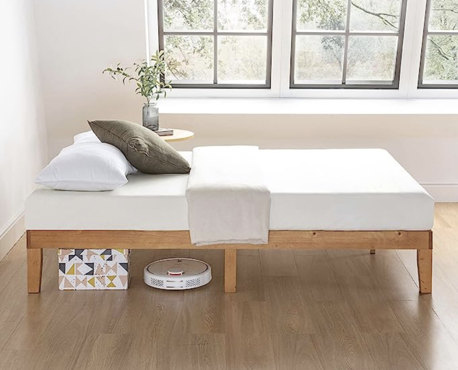 Twin bed frame w/ mattress, blanket set(MUJI)
