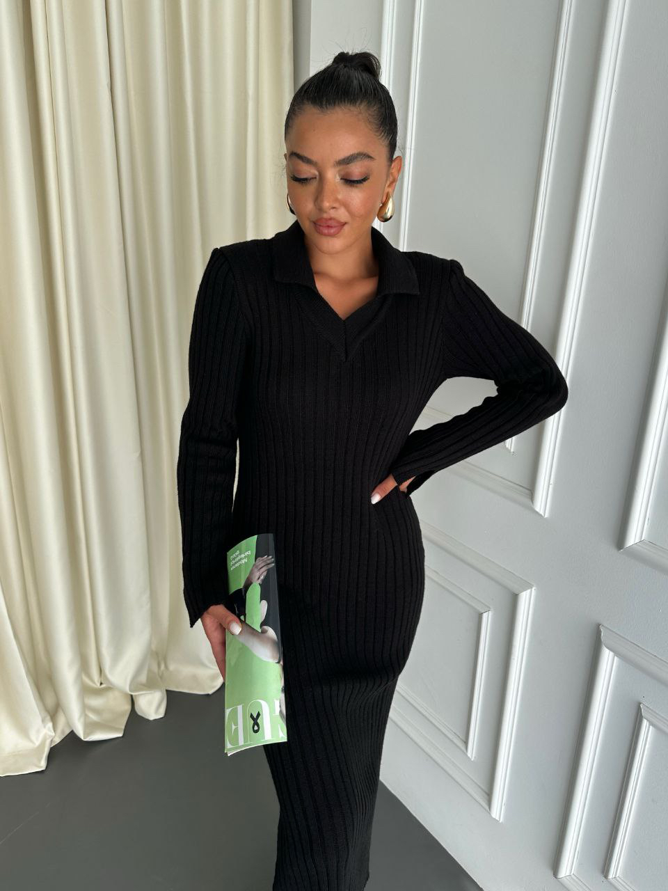 BLACK RIBBED KNIT DRESS