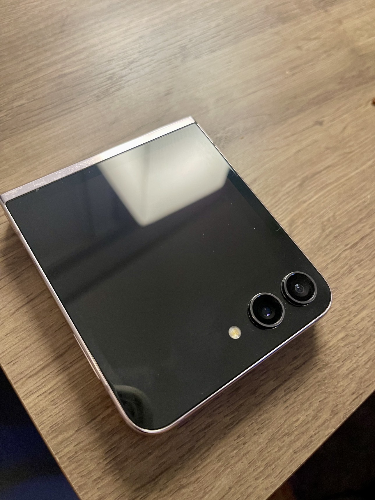 Samsung z flip5 - photo 3