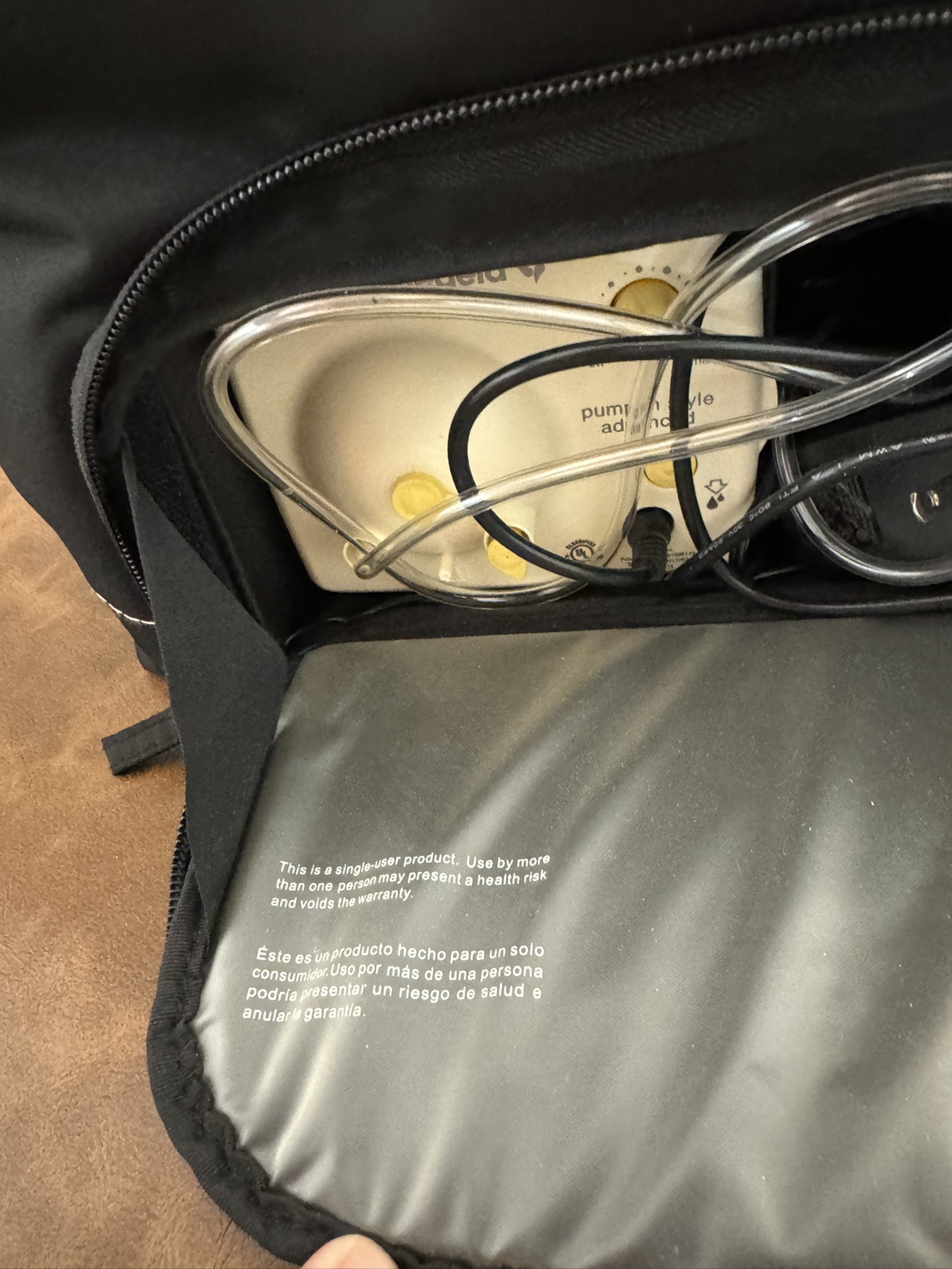 Medela portable pump - photo 2