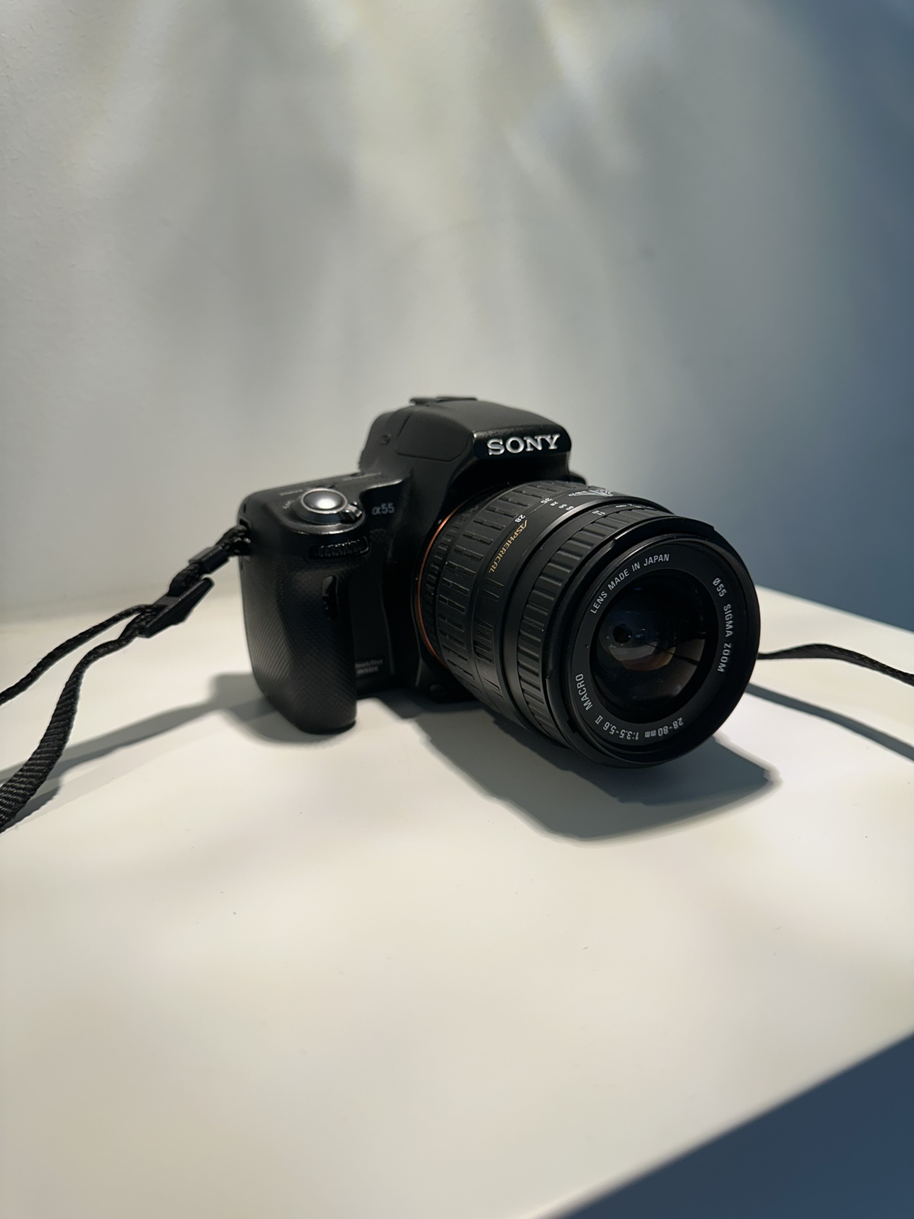 Sony A55 Digital DSLR Camera thumbnail
