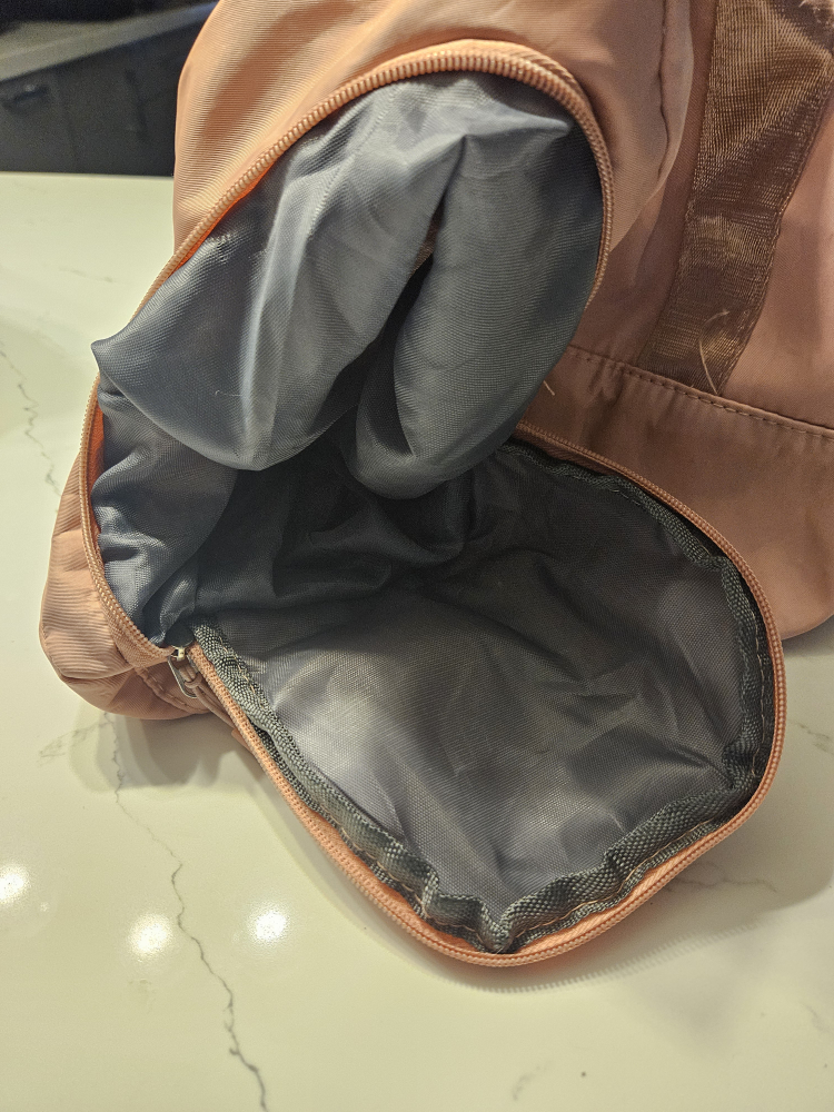 pink gym bag image indicator(6)