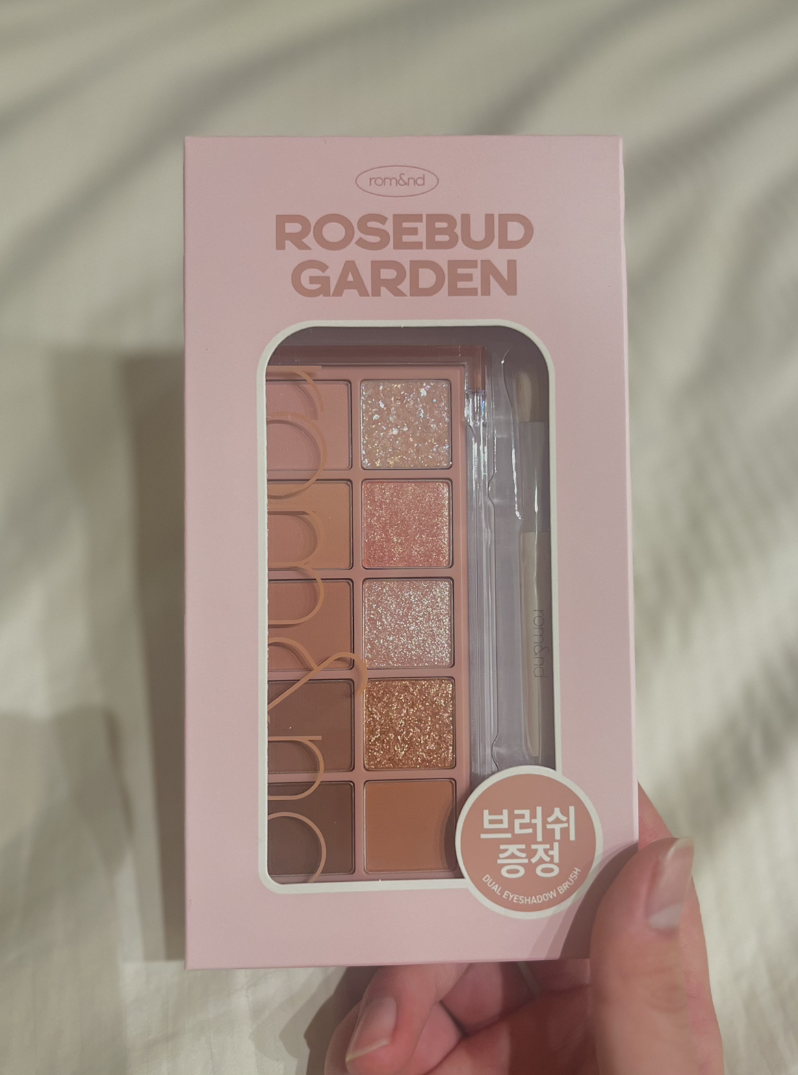 Rom&nd Better Than Palette #3 w/ brush thumbnail
