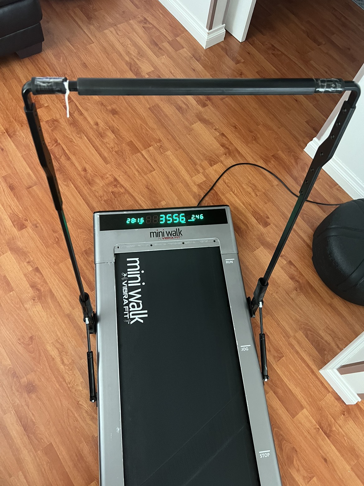 PLZ READ DESCRIPTION— treadmill - photo 2