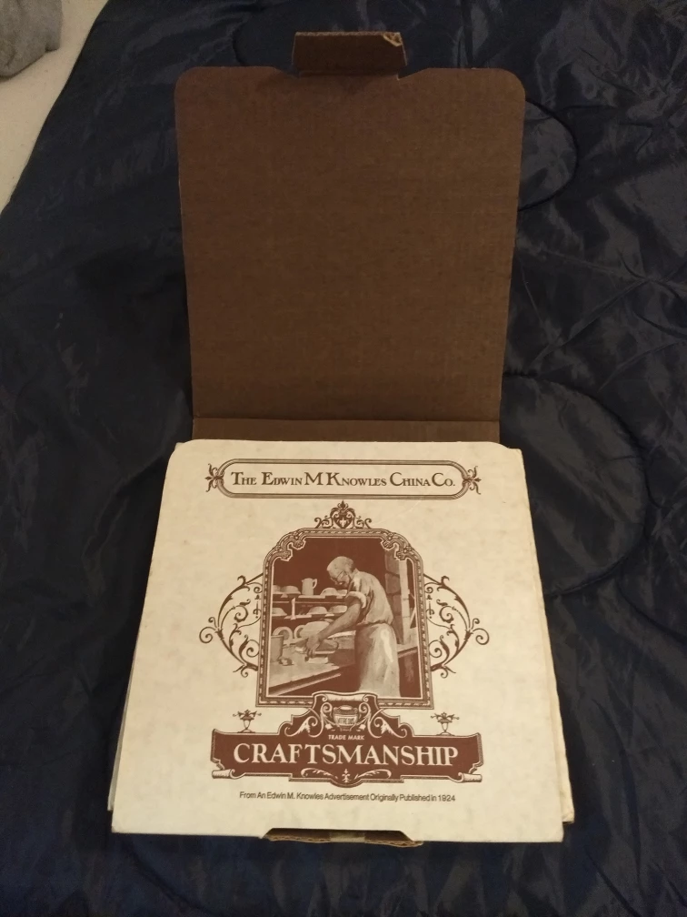 5 COLLECTOR PLATES INSPIRED BY THE MOVIE CASABLANCA image indicator(9)