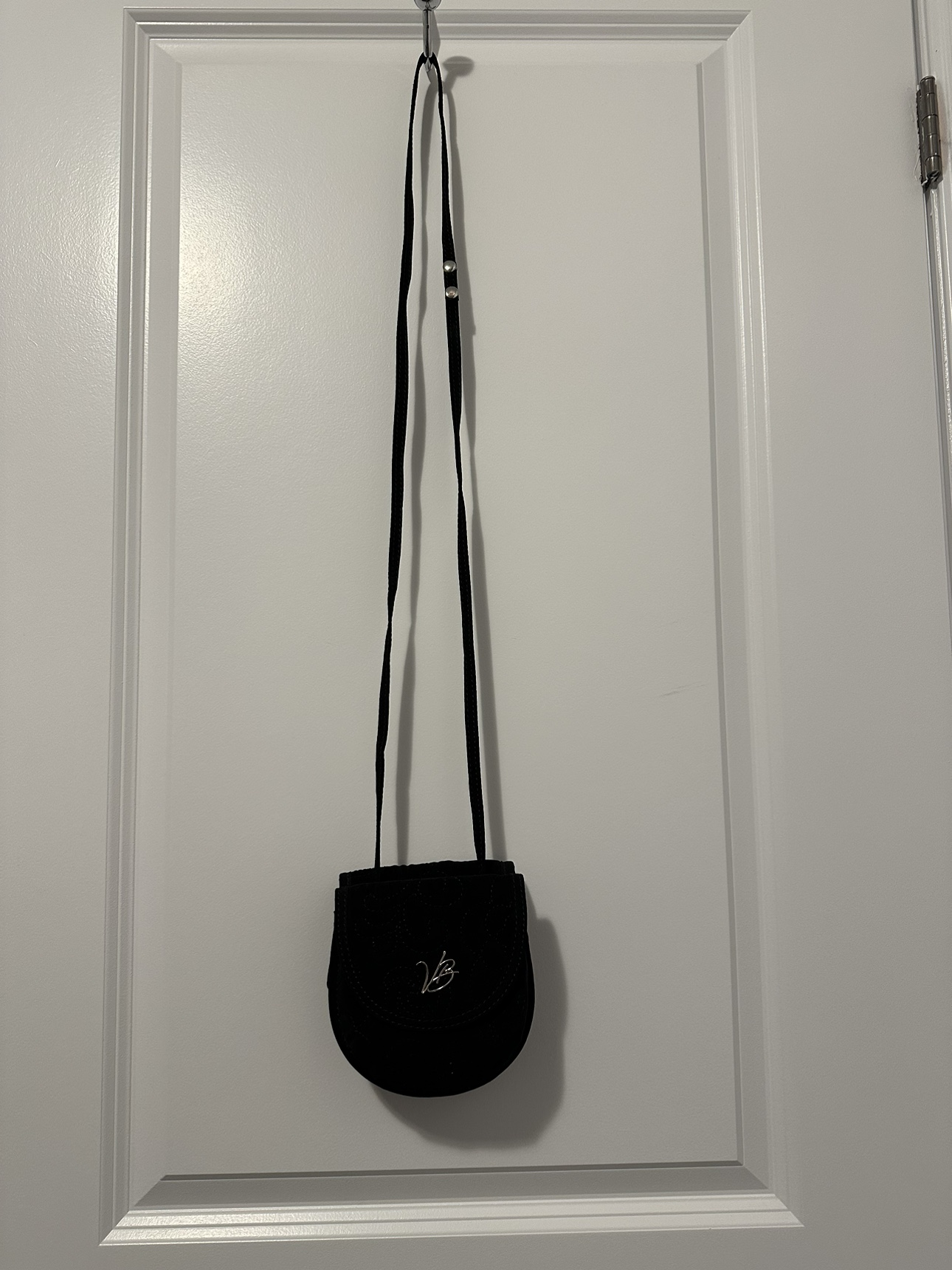 Vera Bradley Black mini purse image indicator(2)