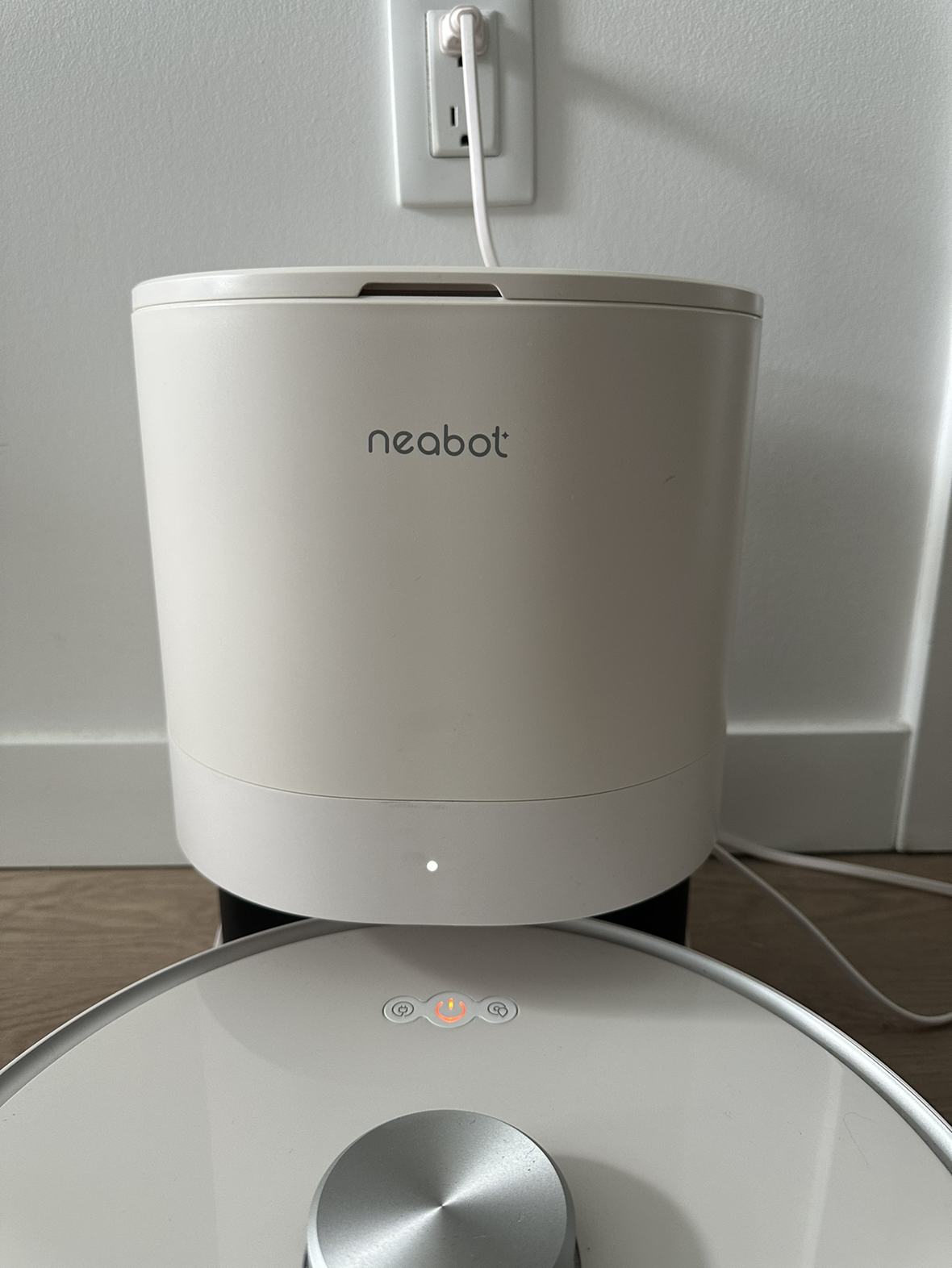 Neabot Smart Robot Vacuum image indicator(4)