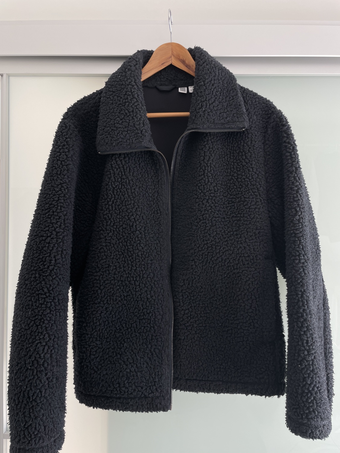 Uniqloi fleece jacket