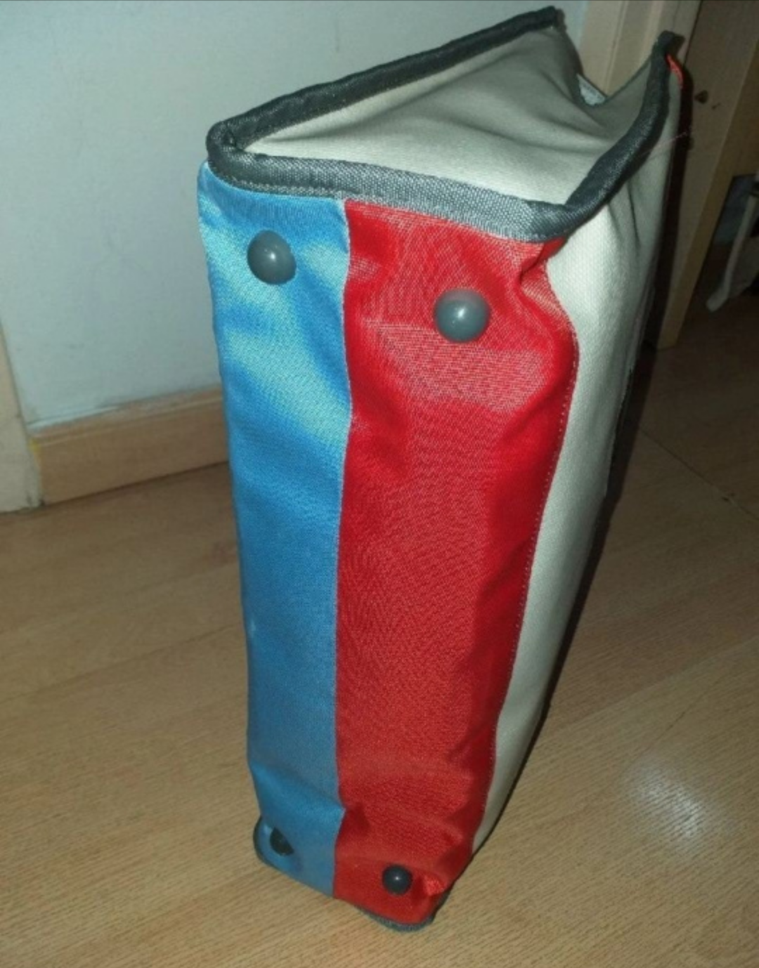 Unplugged laptote totebag image indicator(3)