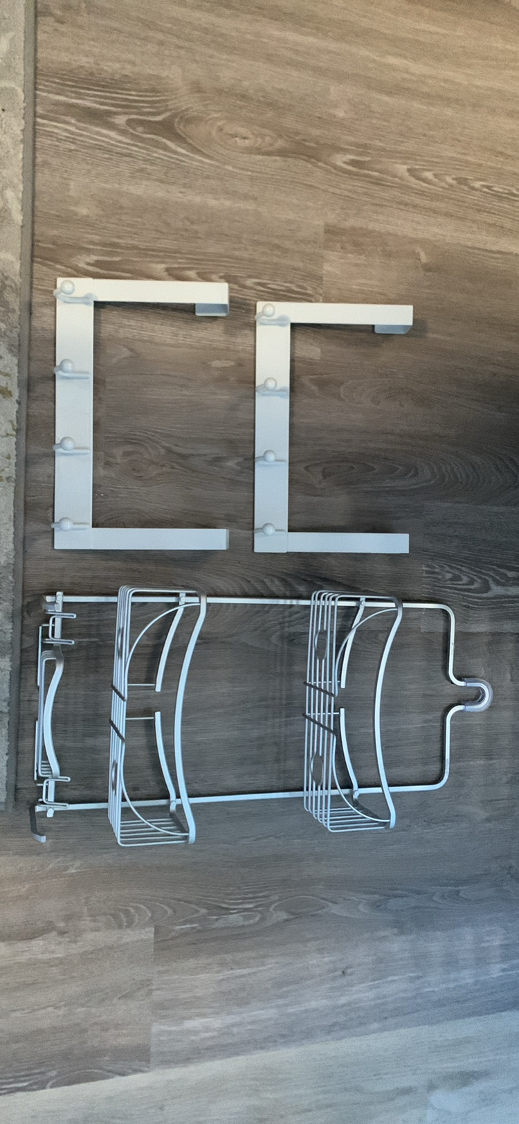 Shower Caddy and 2 over the door hooks thumbnail