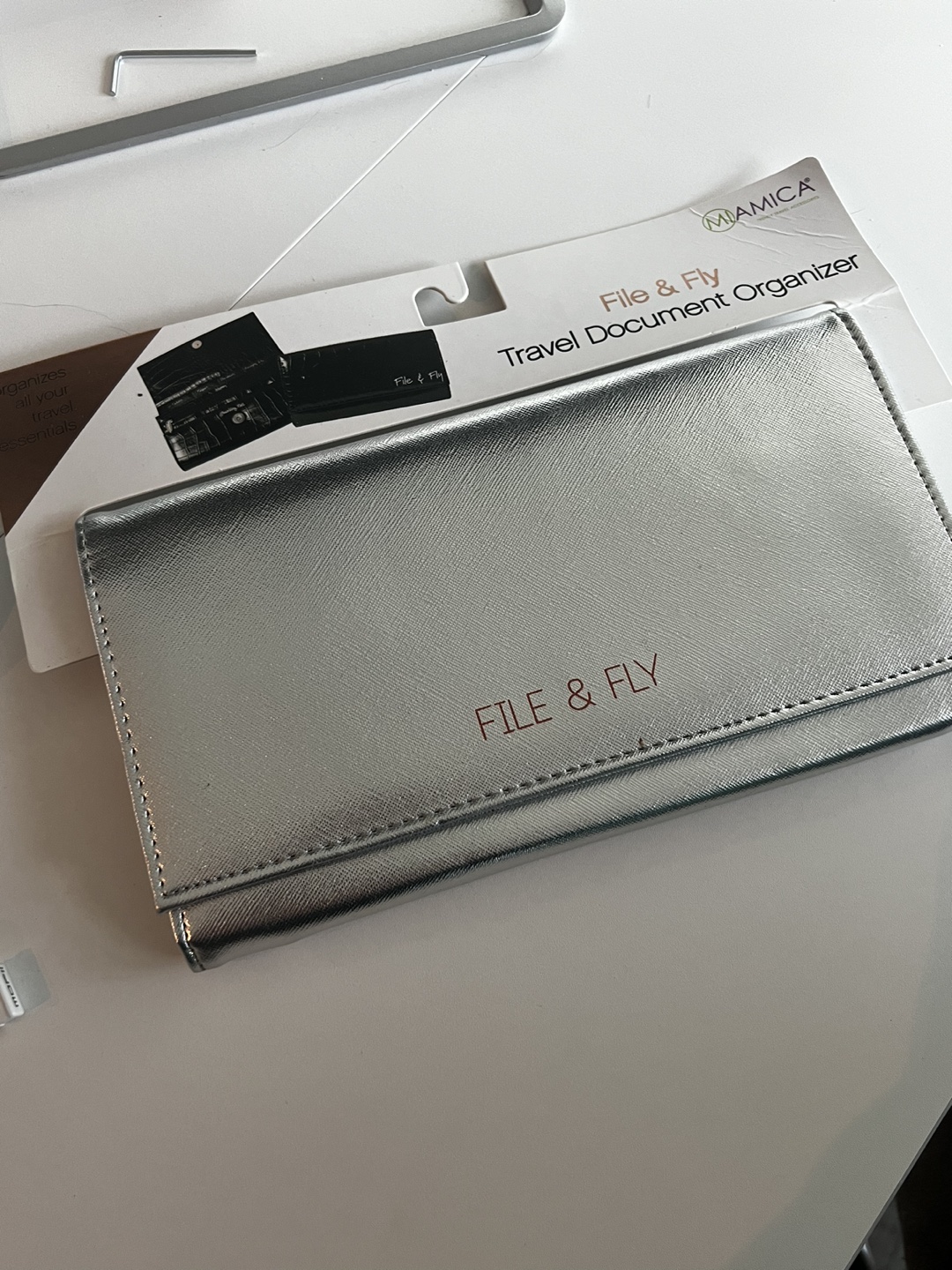Travel document organizer 🥕