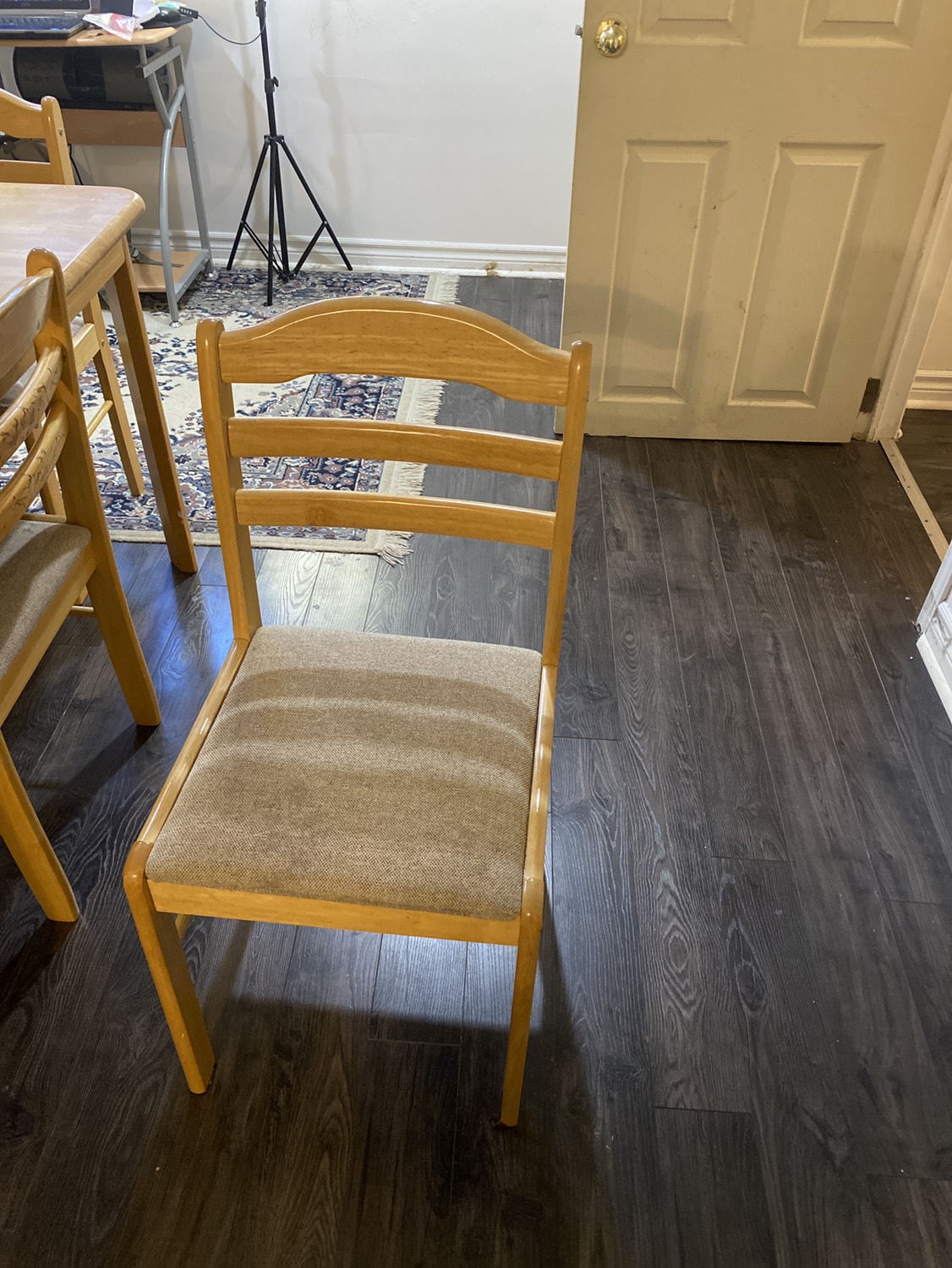 IKEA extendable dining table with 4chairs - photo 5