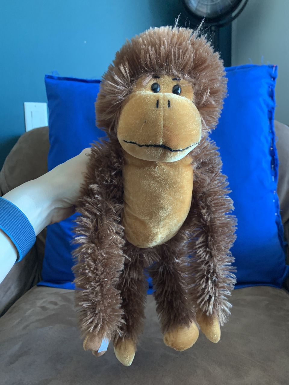 Furry Stuffed Monkey With Clinging Arms Needs New Buddy 🥰 - photo 4