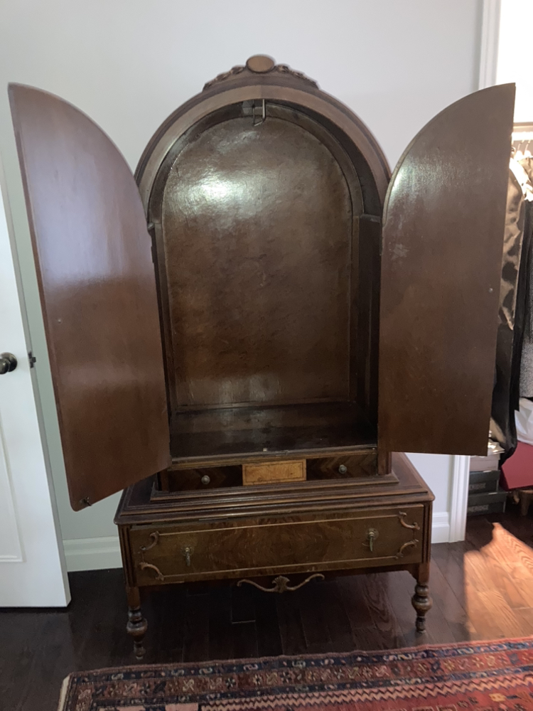 Antique Bedroom Dresser image indicator(5)