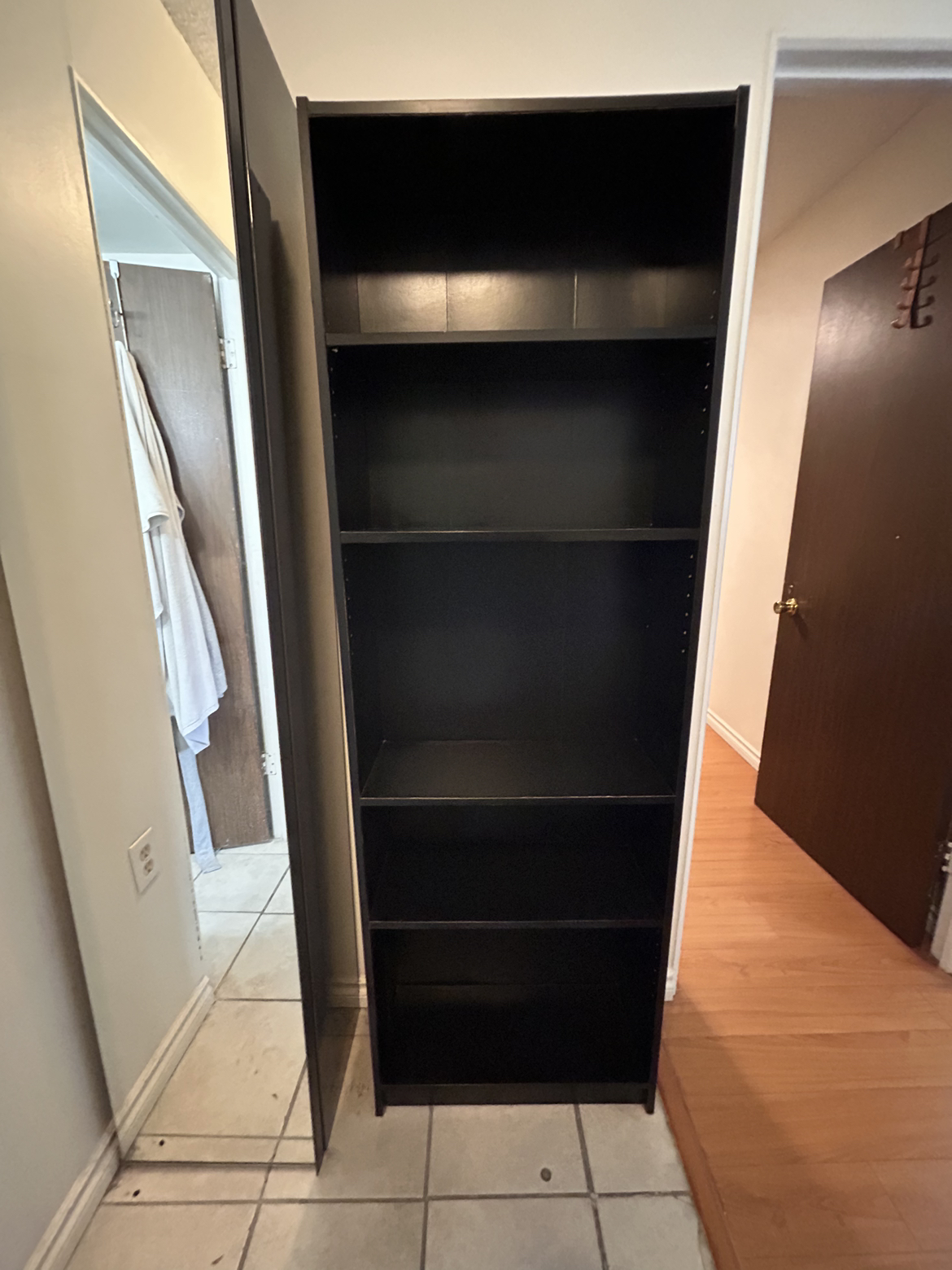 Black IKEA bookshelf - photo 3