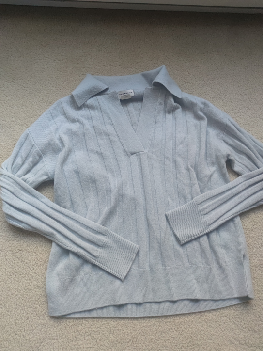 Club Monaco Blue Cashmere Sweater image indicator(2)