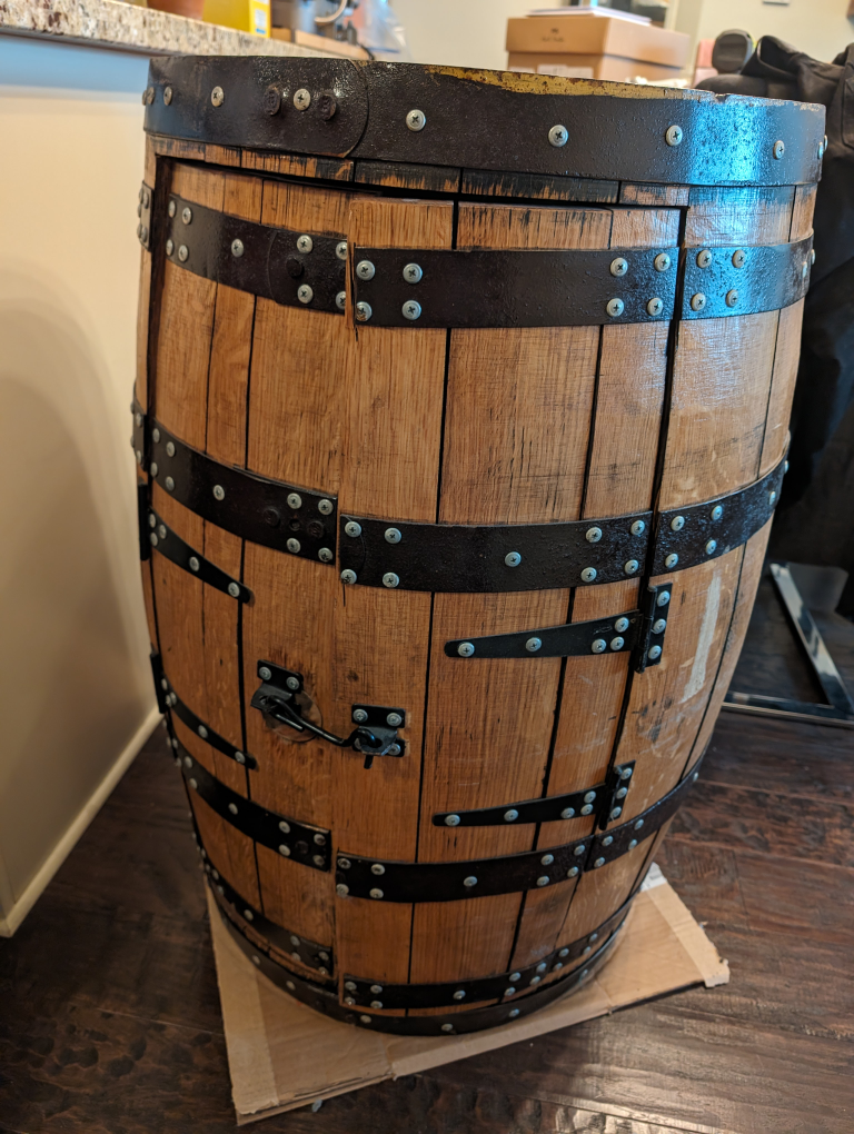 Jack Daniels oak barrel bar - photo 4