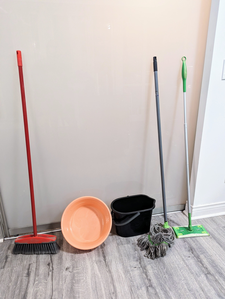 MOVEOUT SALE: Mops, buckets and Broom thumbnail