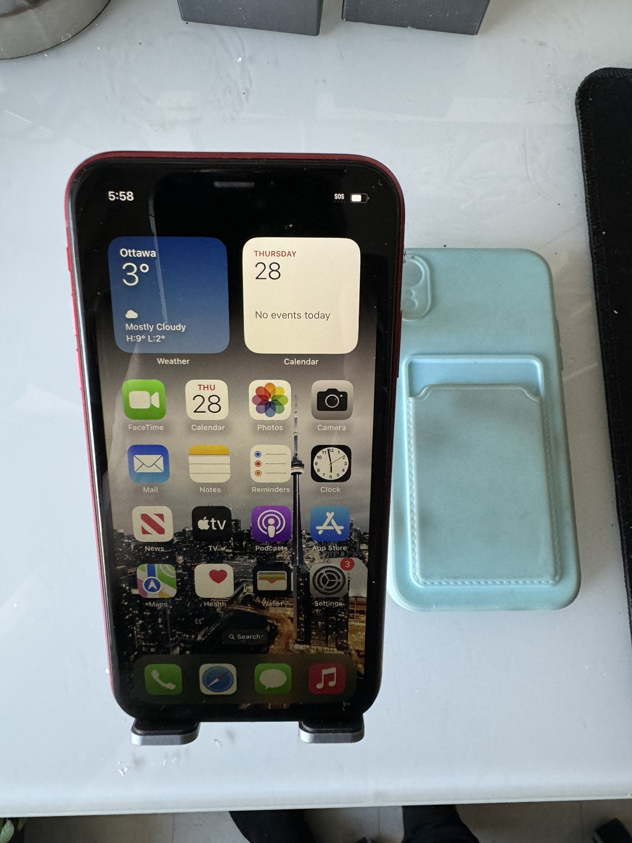 iPhone XR 64 GB Red - photo 2