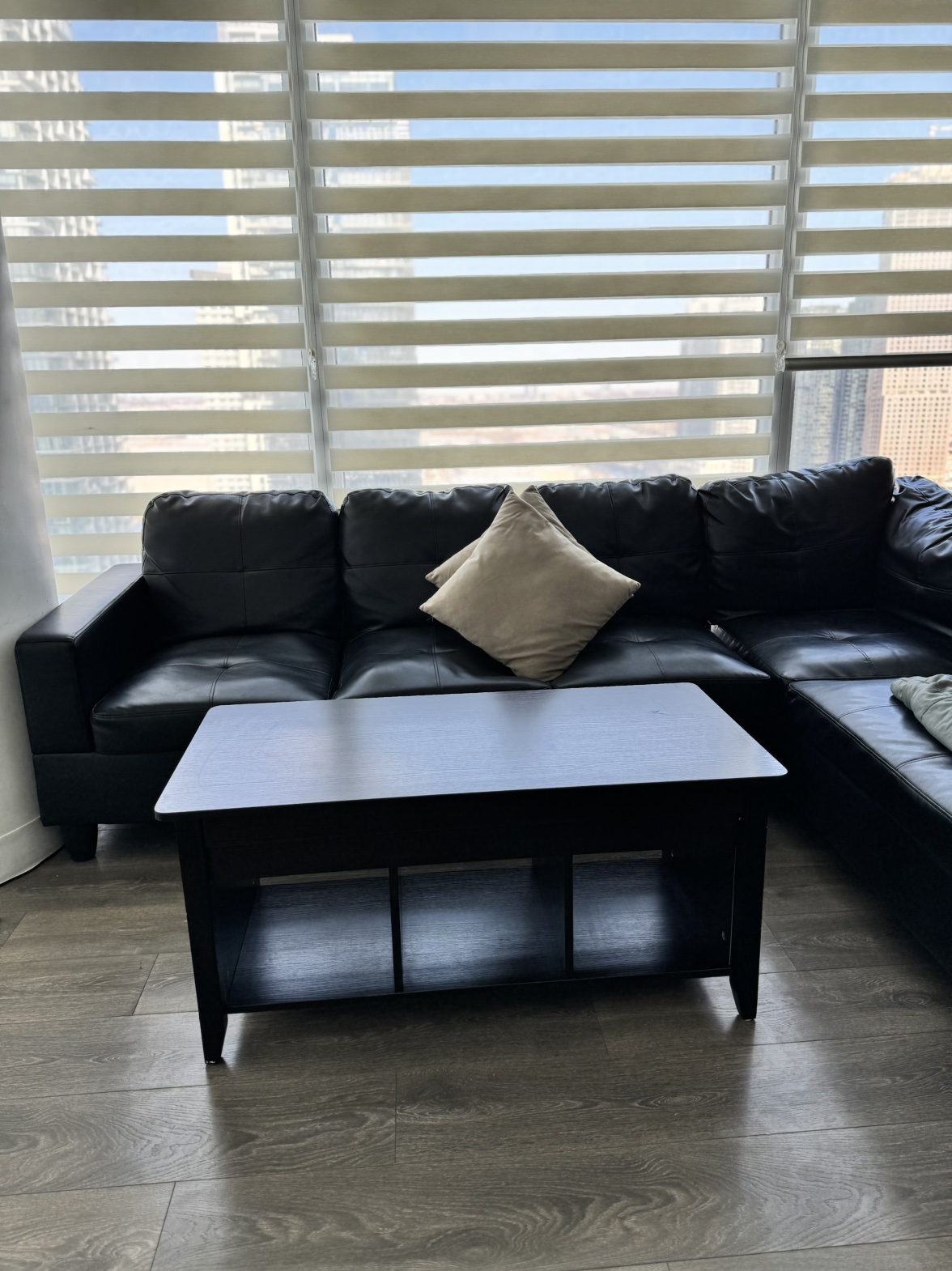 Coffee Table image indicator(10)