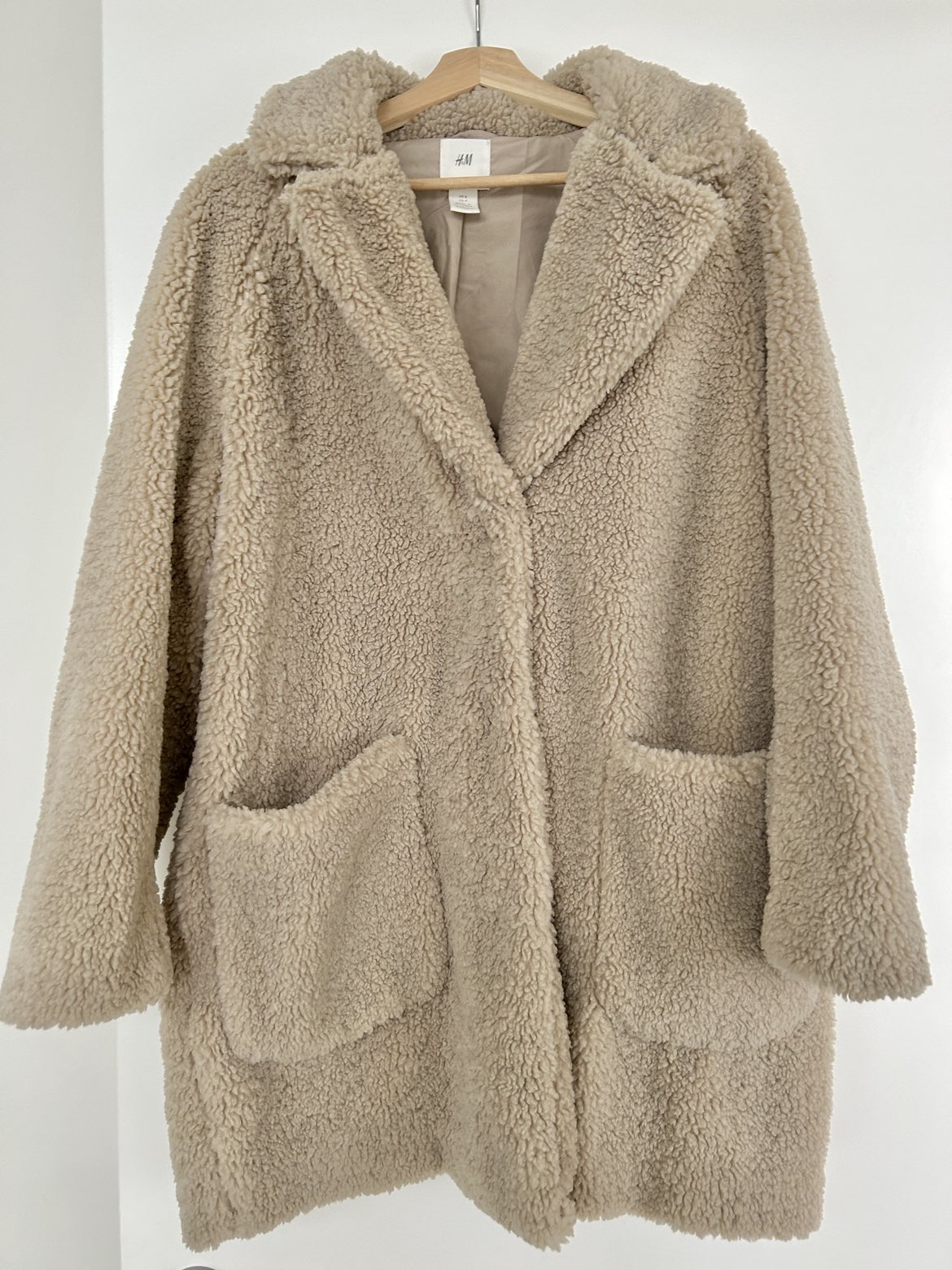 H&M fluffy coat - photo 3