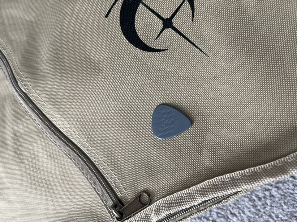 Luna Guitar - photo 4