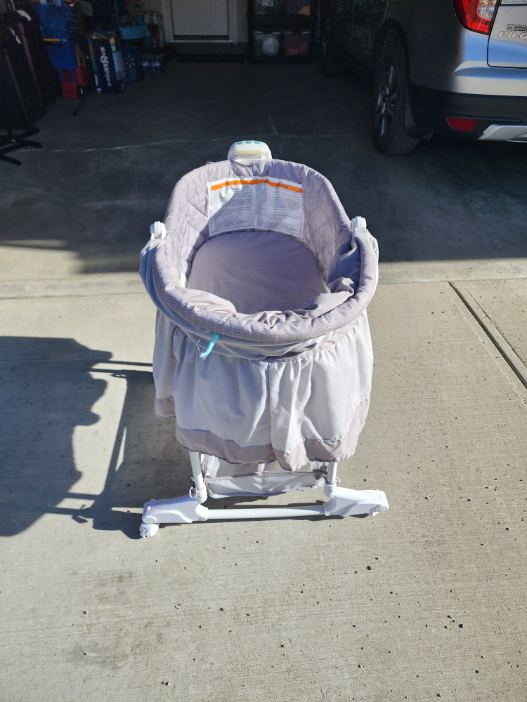 Baby Bassinet - photo 3