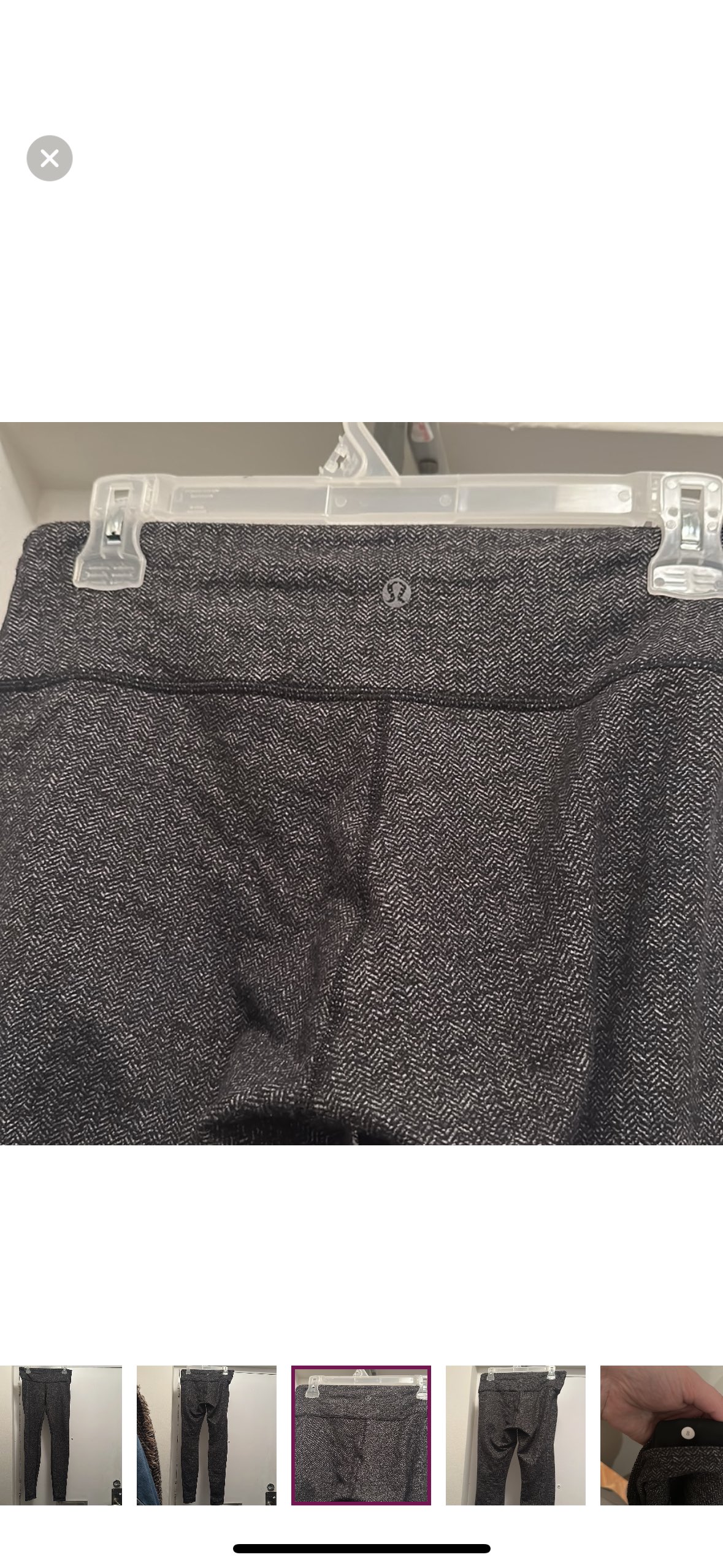 Full length Lululemon leggings size 8 image indicator(3)