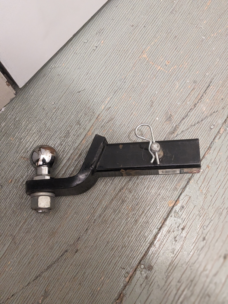 Trailer Hitch thumbnail