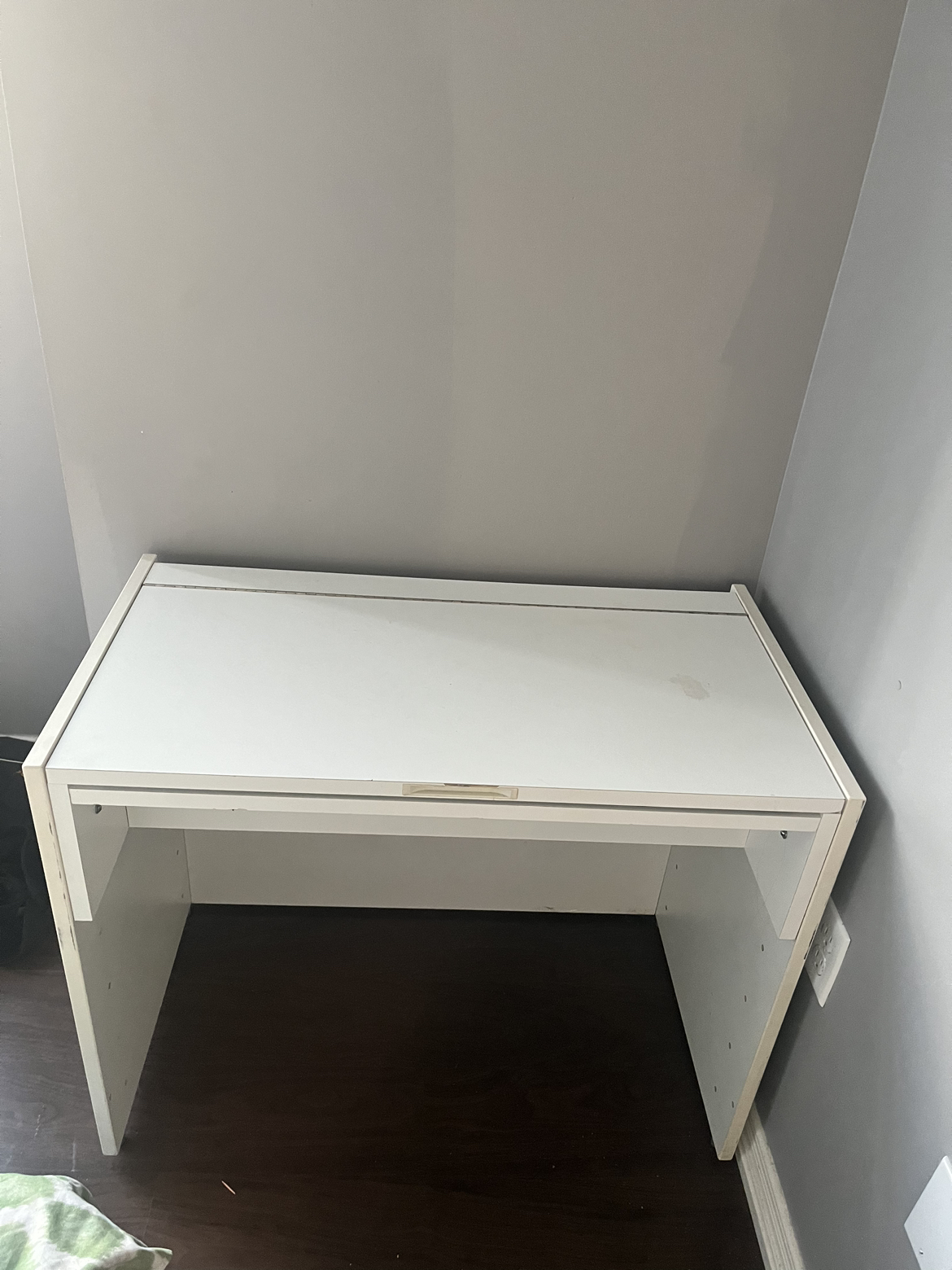 Dressing/ Study Table - photo 4