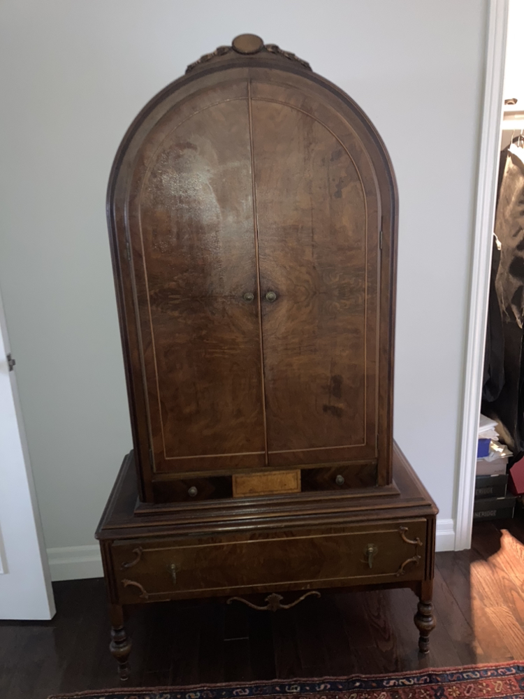 Antique Bedroom Dresser image indicator(3)