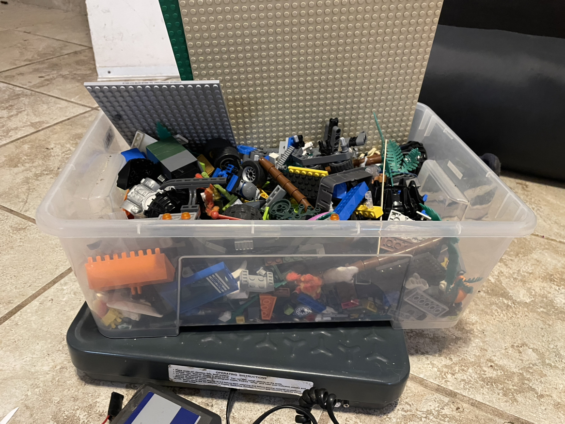 2.5 kg Lego blocks  Star Wars image indicator(2)