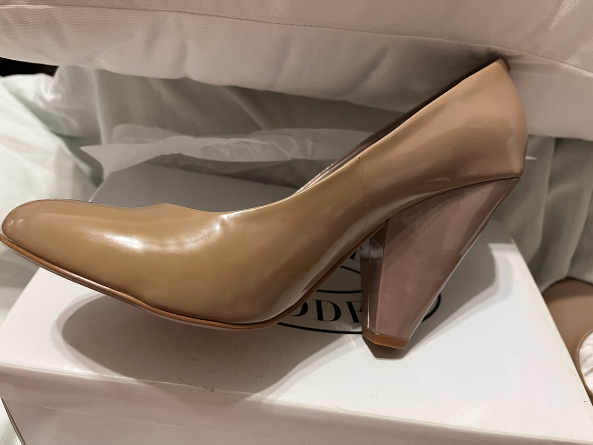 Brand new in a box Steve Madden women’s shoes image indicator(3)