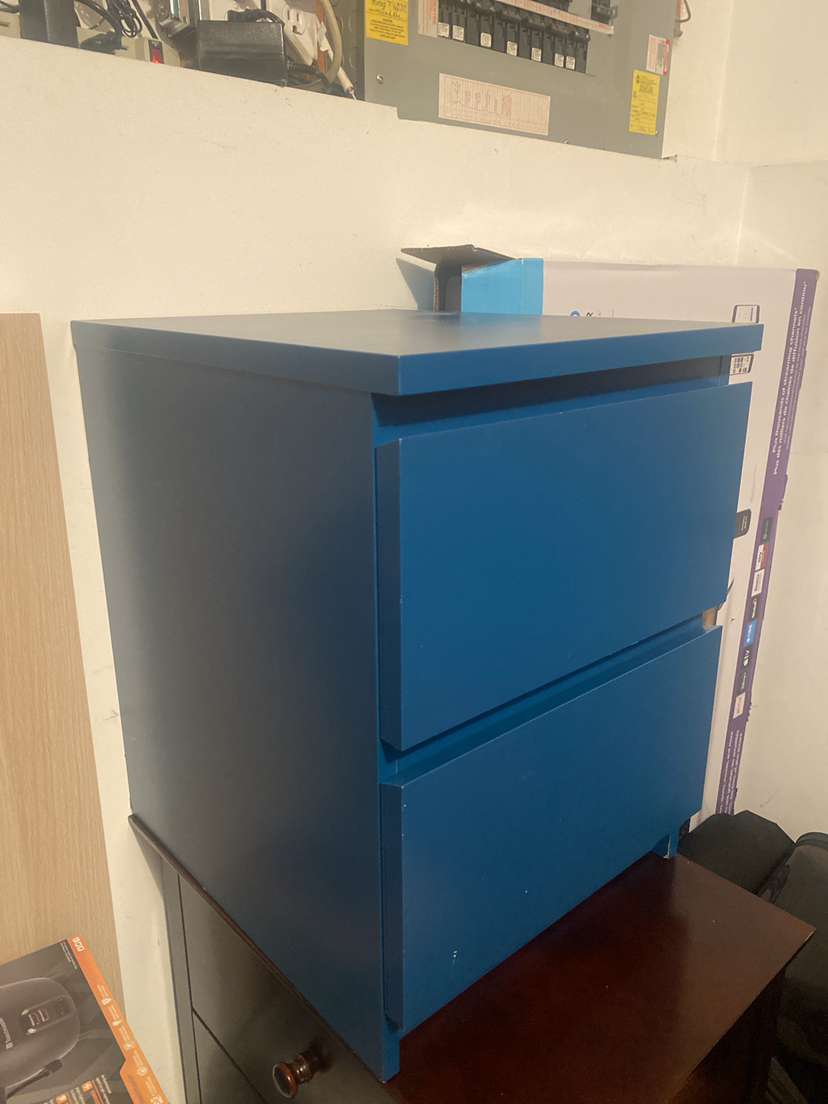 2 drawer night stand - photo 2