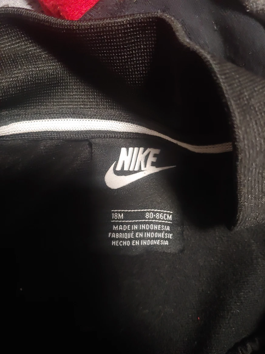 Nike toddler track suit - photo 3