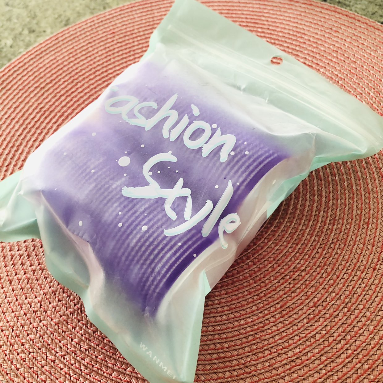 🥕 2” x 4” Big heatless velco hair rollers curlers ( X 2) image indicator(2)