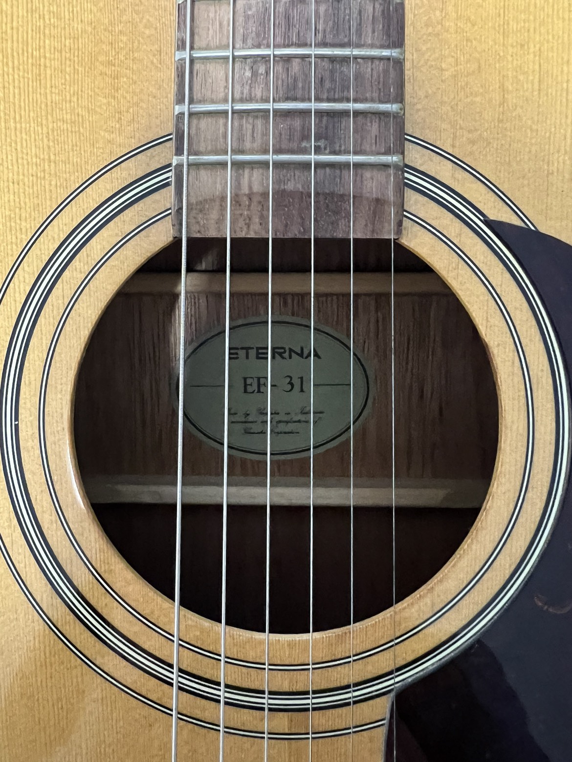 Yamaha Eterna EF-31 Acoustic Guitar - photo 2