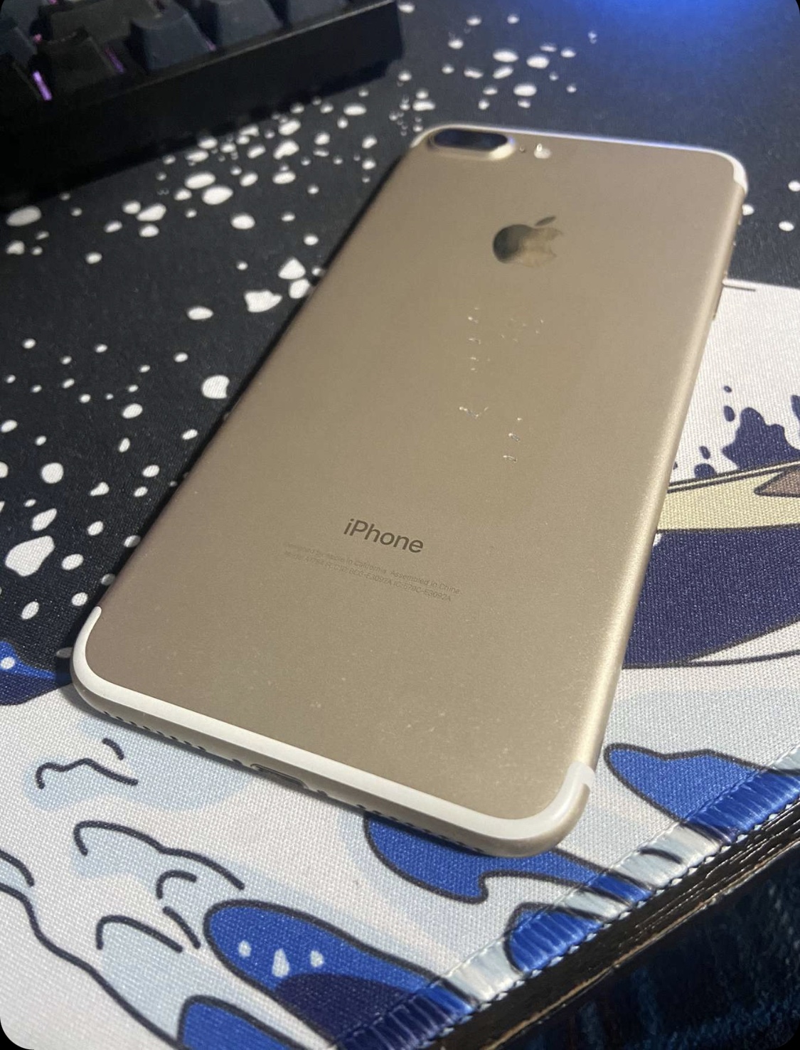 iPhone 7 Plus - photo 2