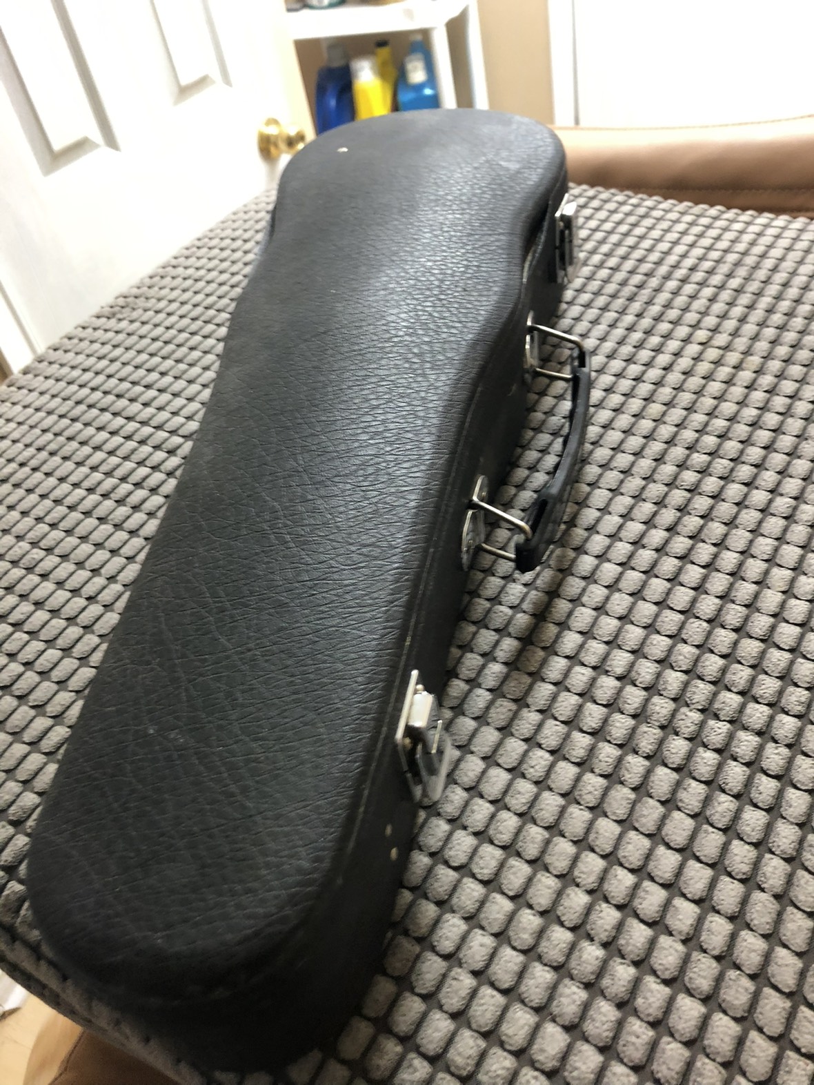 antique violin over 80 years old with black case - photo 3