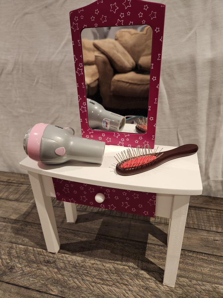 Our Generation salon chair and vanity set - photo 5