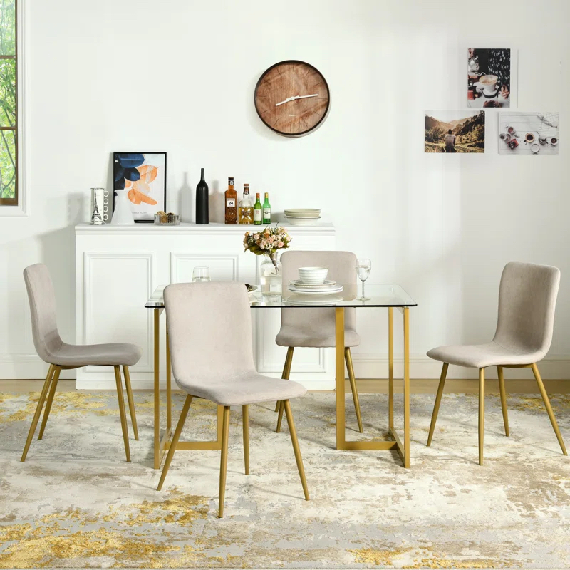 Moving sale: Dining Table + 4 Chairs set - perfect condition