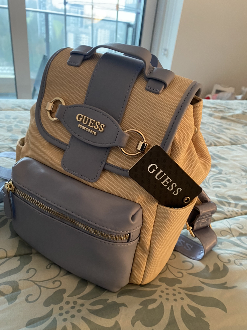 Brand New with Tags Guess Backpack & Wallet - photo 2