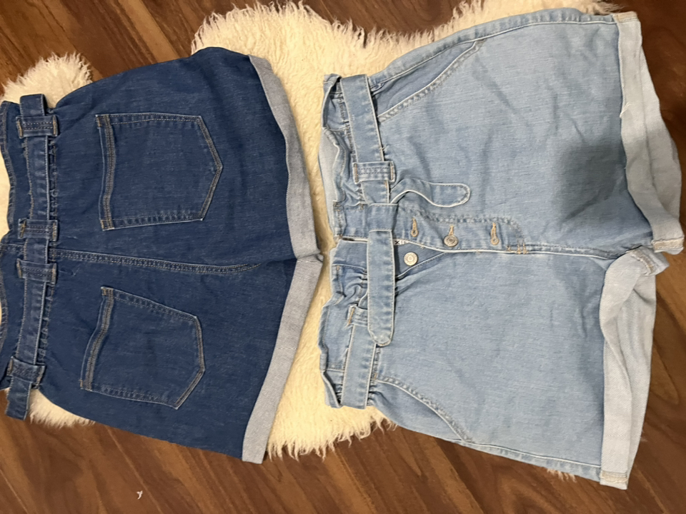 Max Jean large new 🆕 never used 7 dollar