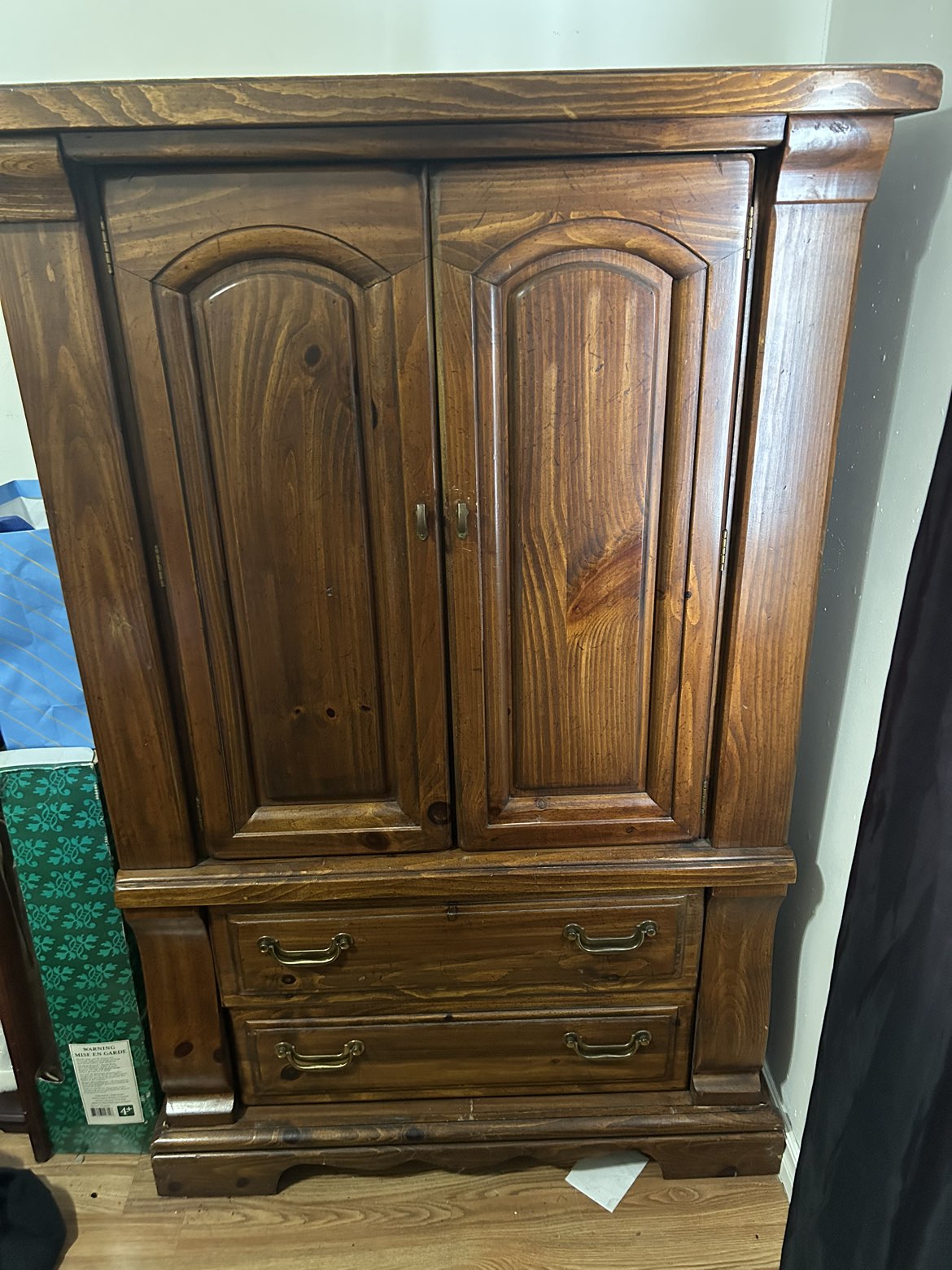 Armoire
