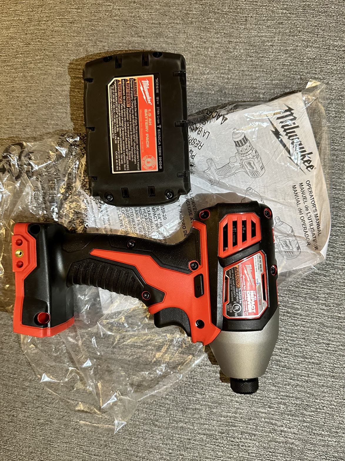 NEW” Milwaukee Driver M18 + battery 1.5 - photo 2
