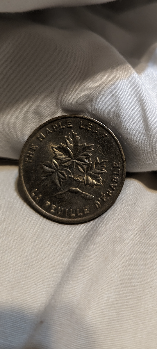 1867 Canadian Maple leaf coin - photo 2
