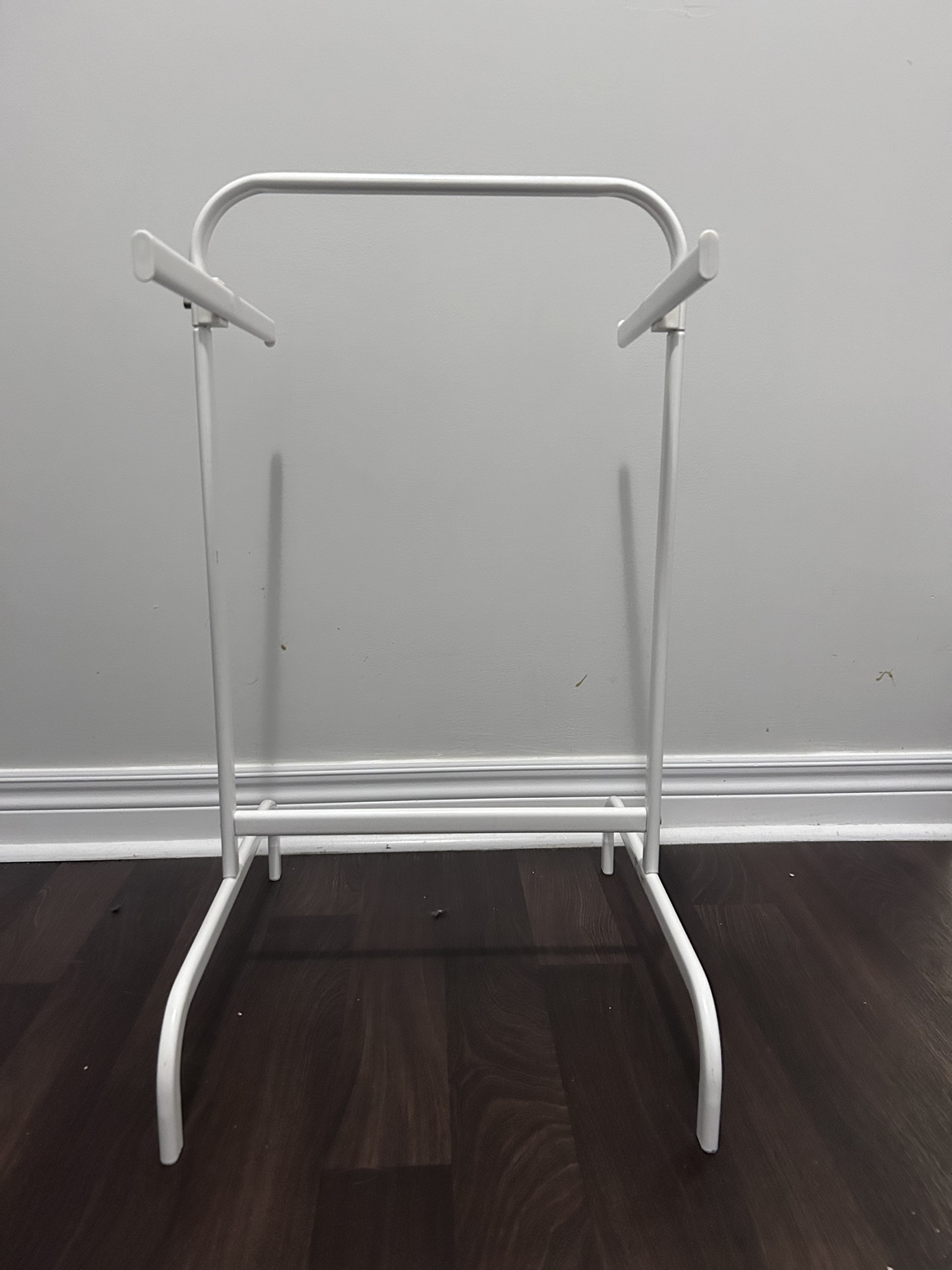Laundry Hamper Frame | Free | DIY #freecycle image indicator(2)