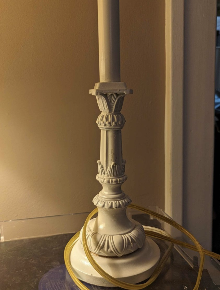 white lamp - photo 2